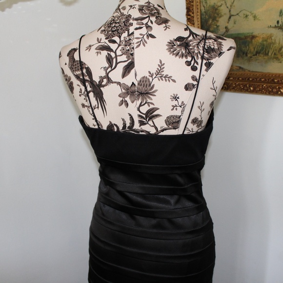 Blondie Nites Black Formal Prom Dress - Picture 4 of 7